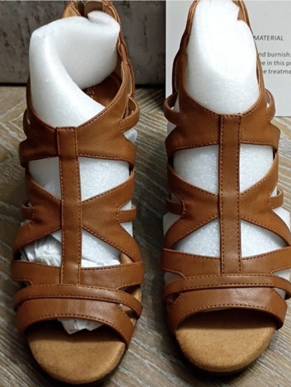 Easy Street Amaze Cognac Heeled Sandals Shoes Women's Sz 8 🆕